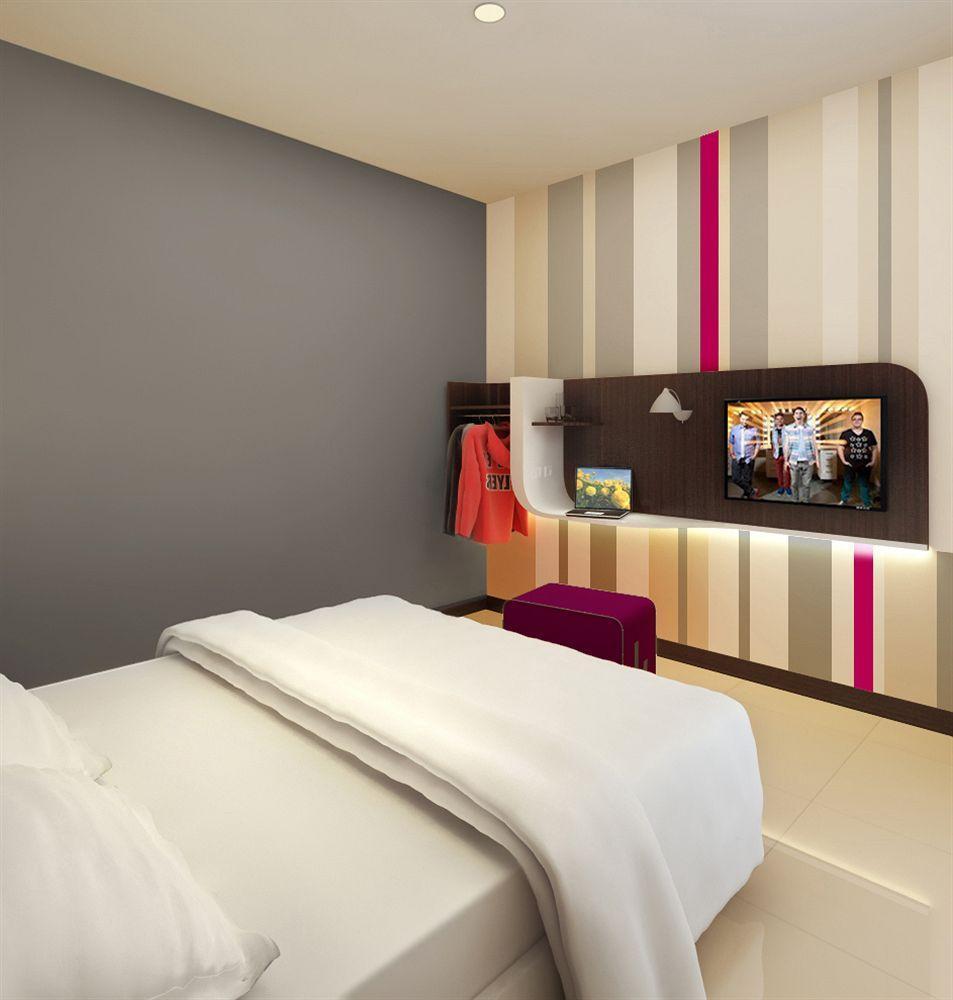 J Hotel Medan Extérieur photo