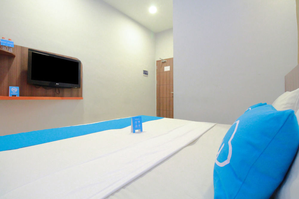 J Hotel Medan Extérieur photo