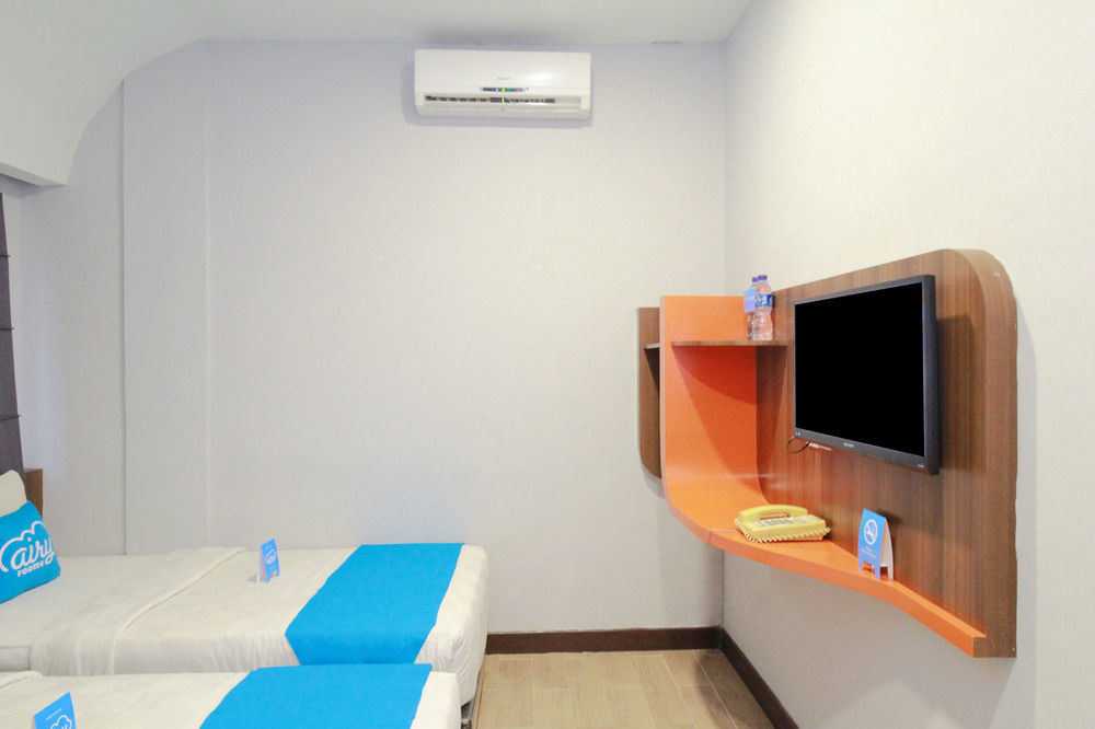 J Hotel Medan Extérieur photo