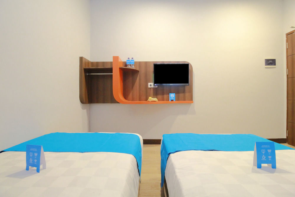 J Hotel Medan Extérieur photo