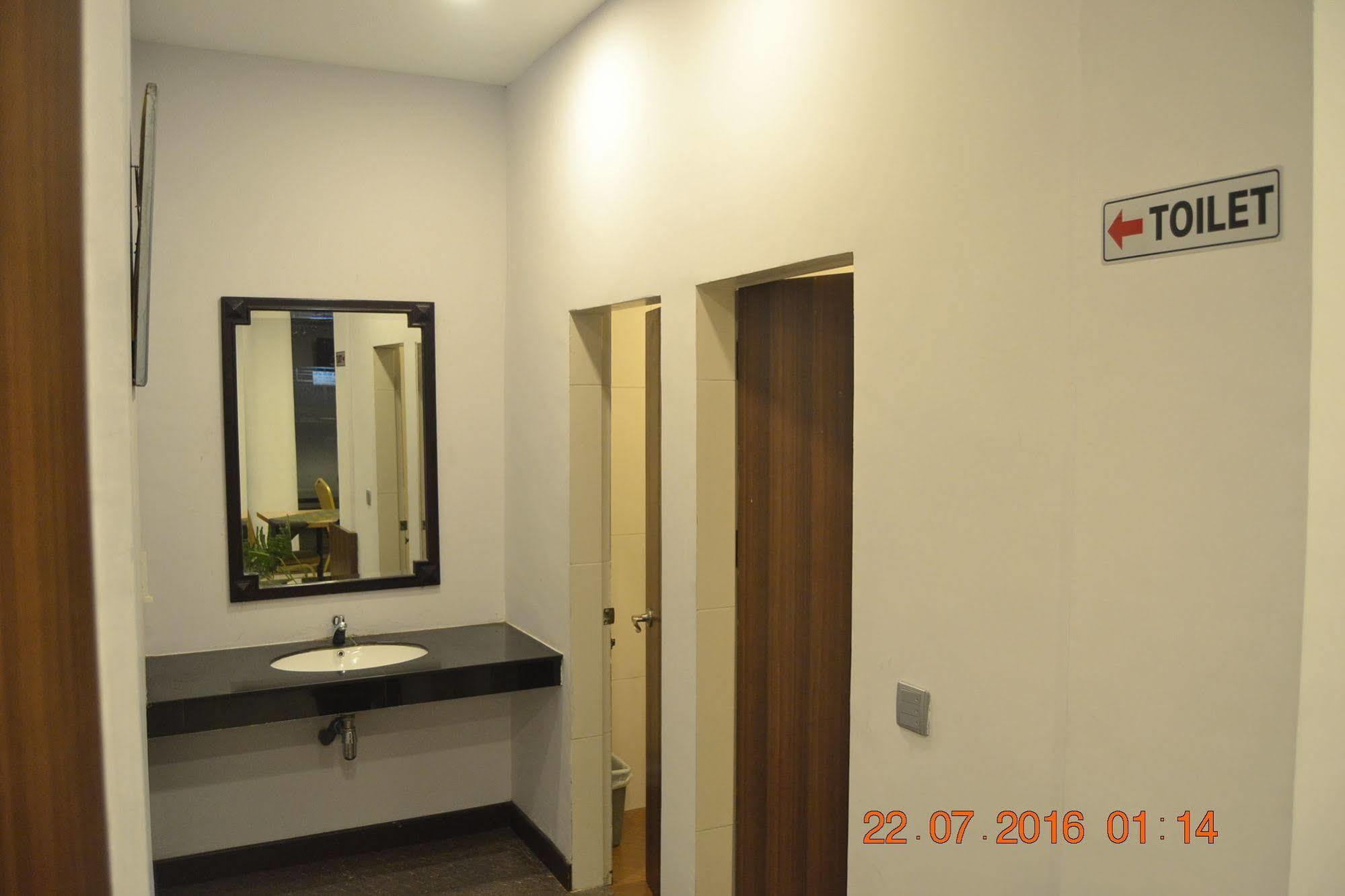 J Hotel Medan Extérieur photo