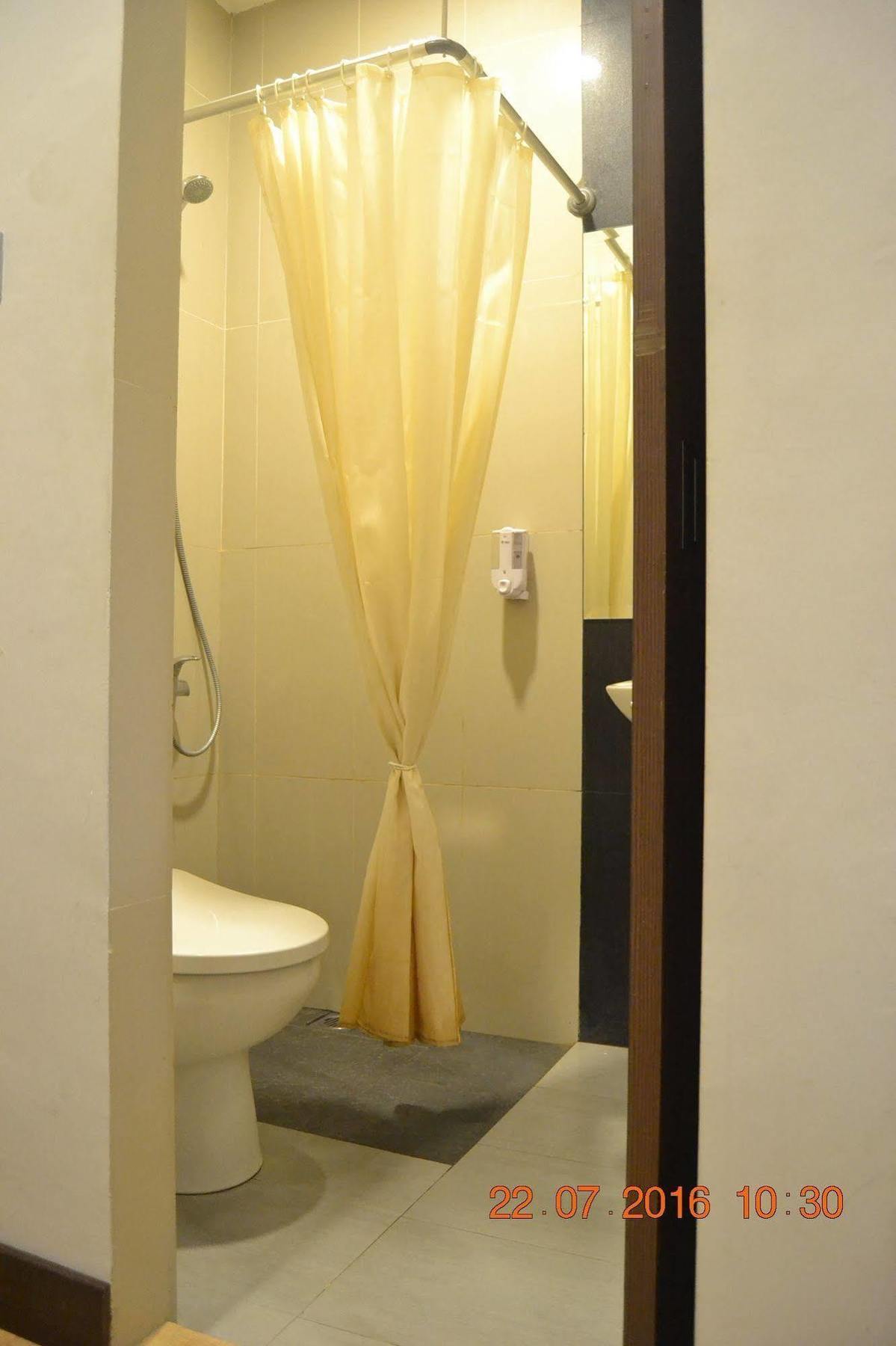 J Hotel Medan Extérieur photo